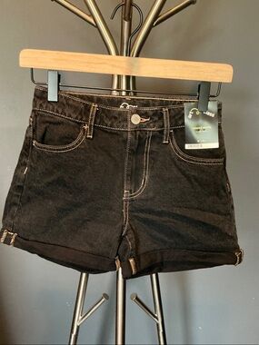 Black Relaxed Denim Jean Shorts